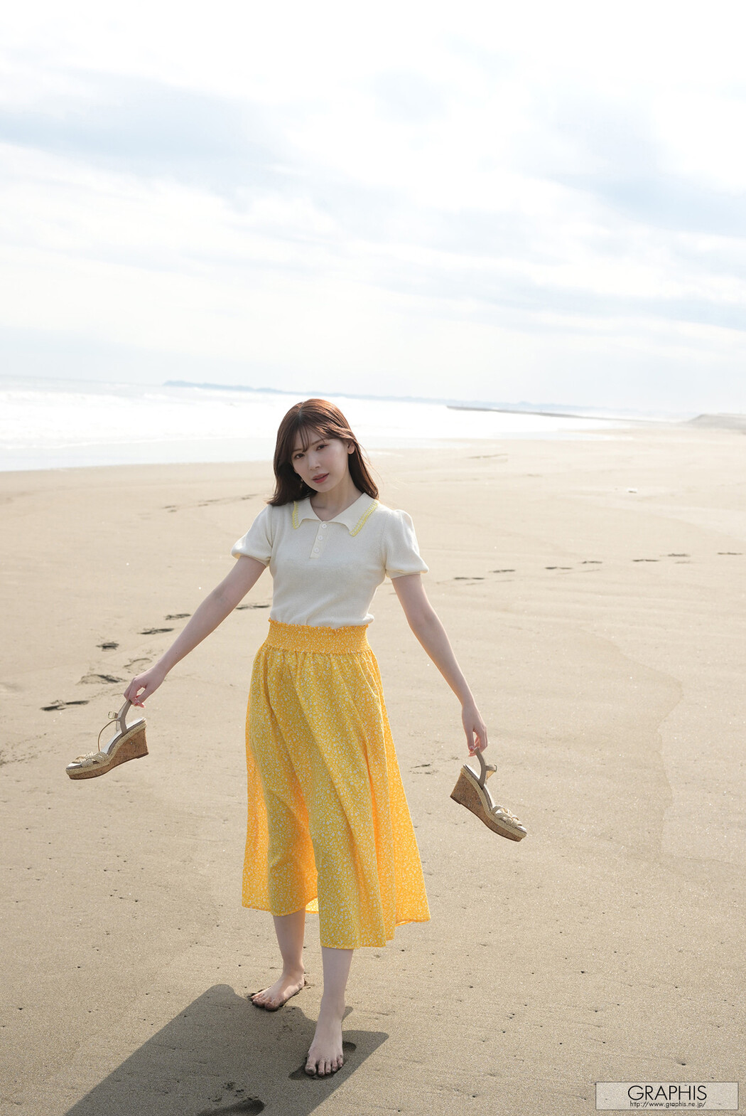 Akari Tsumugi 明里つむぎ, [Graphis] Gals 「Pure Heart!」 Vol.01