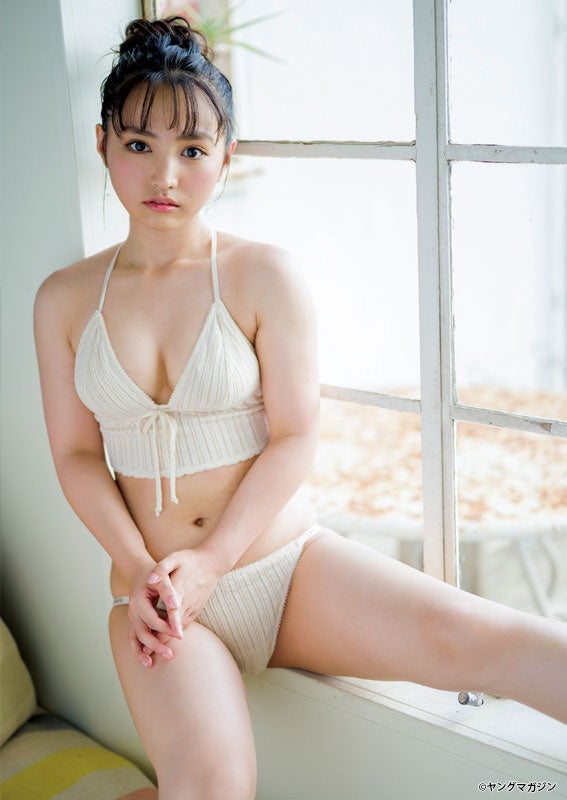 Serika Gunji 郡司芹香, Young Magazine 2019 No.43 (ヤングマガジン 2019年43号)