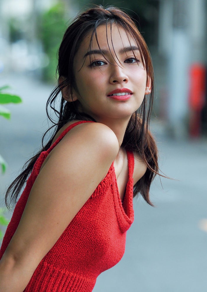 Haruka Koizumi 小泉遥, Weekly Playboy 2019 No.42 (週刊プレイボーイ 2019年42号)