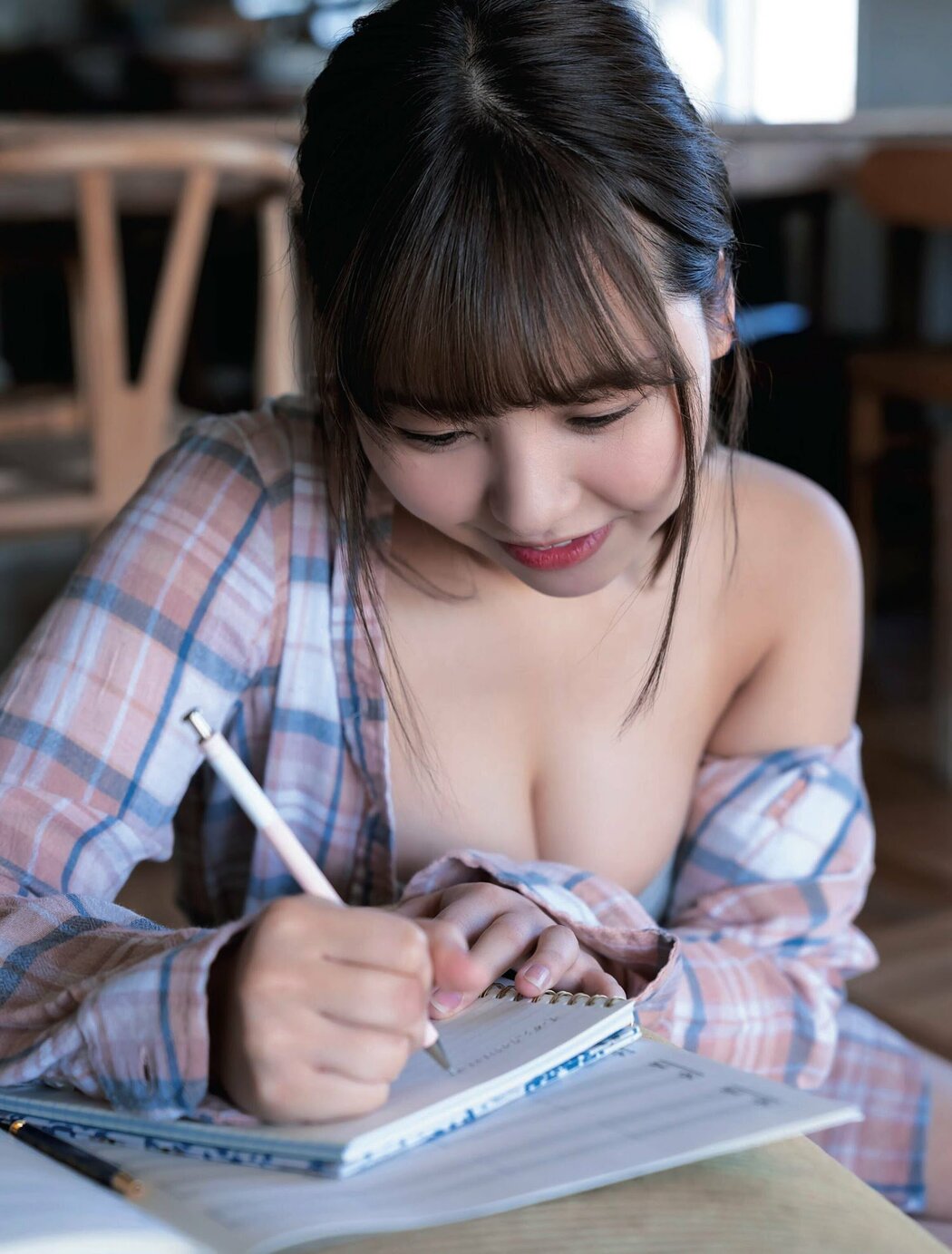 Yuzuha Hongo 本郷柚巴, Weekly SPA! 2023.03.28 (週刊SPA! 2023年3月28日号)