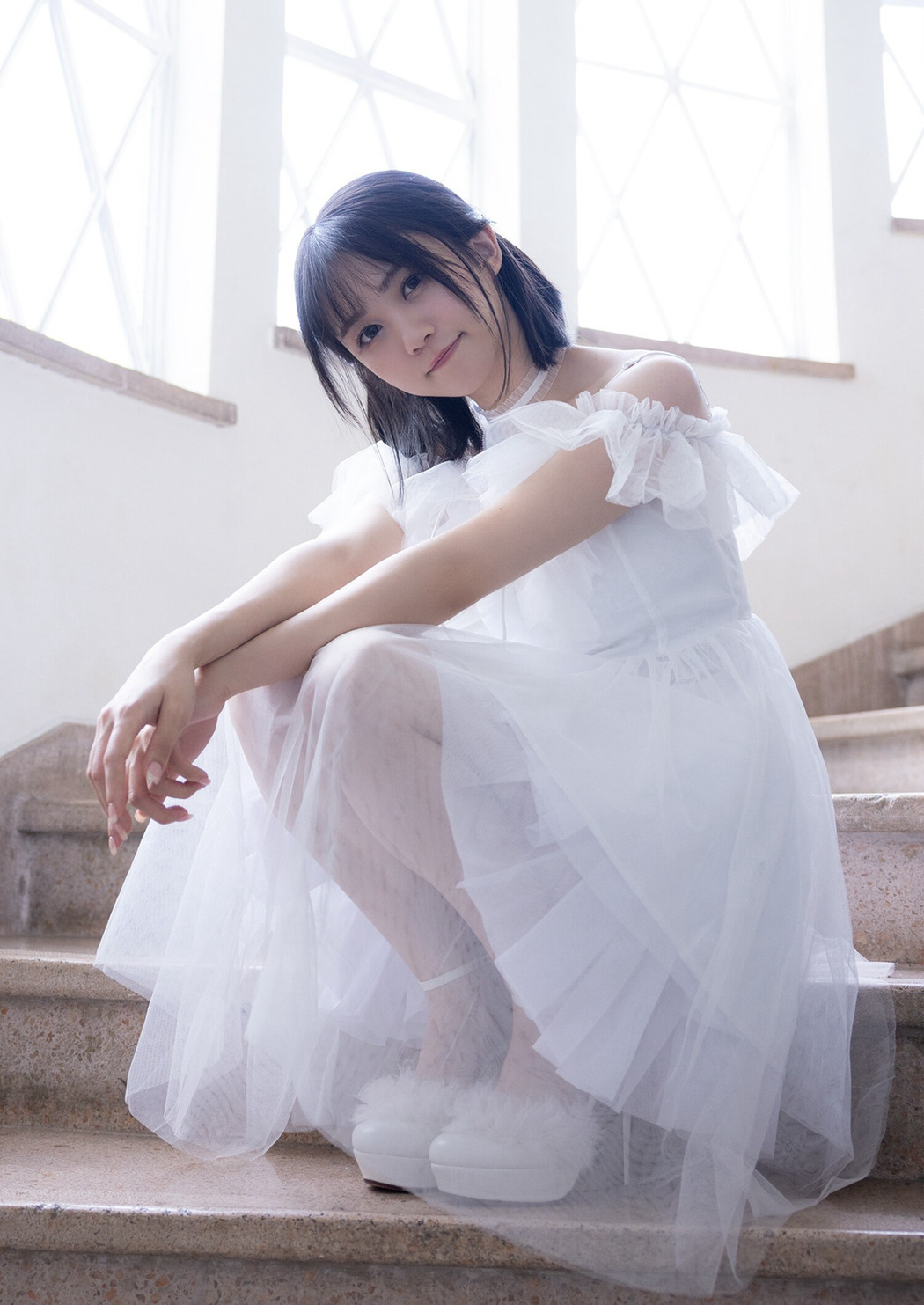 Tsumugi Hashimoto 橋本つむぎ, Young Jump 2023 No.16 (ヤングジャンプ 2023年16号)