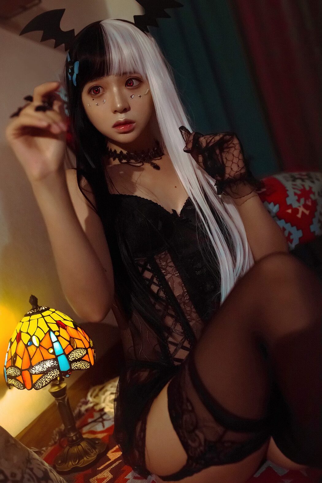 Coser@疯猫ss – 万圣小恶魔 Cover Photo