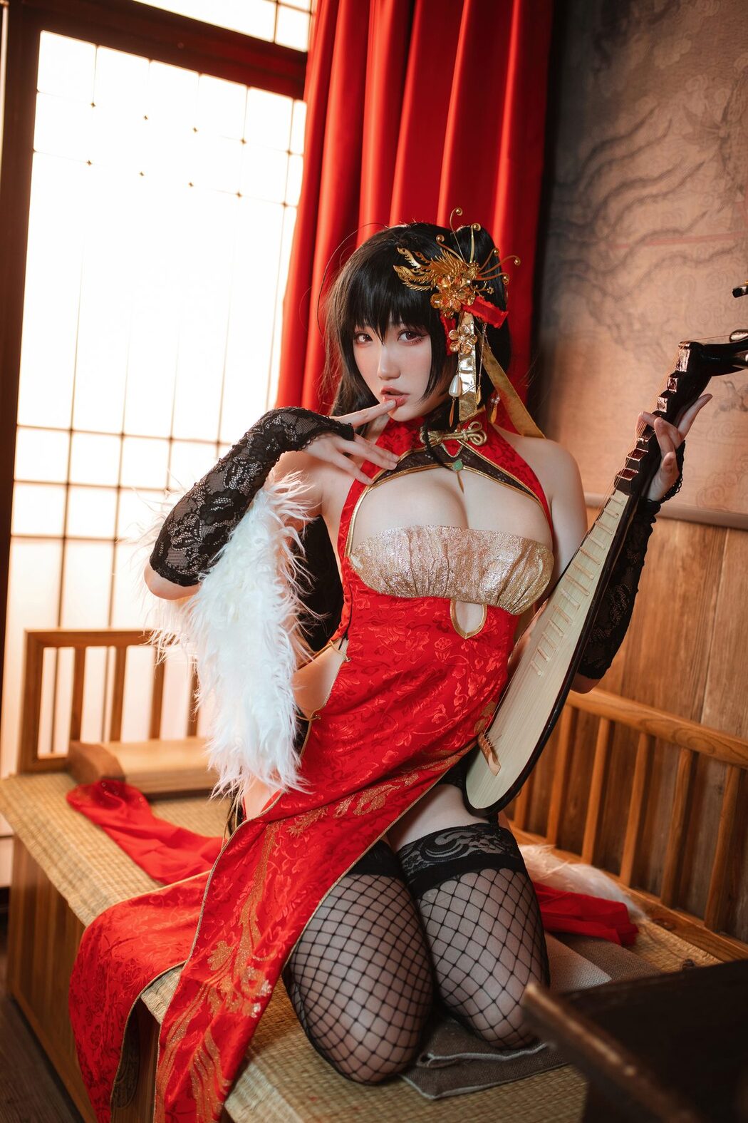 Coser@瓜希酱 – 大凤旗袍