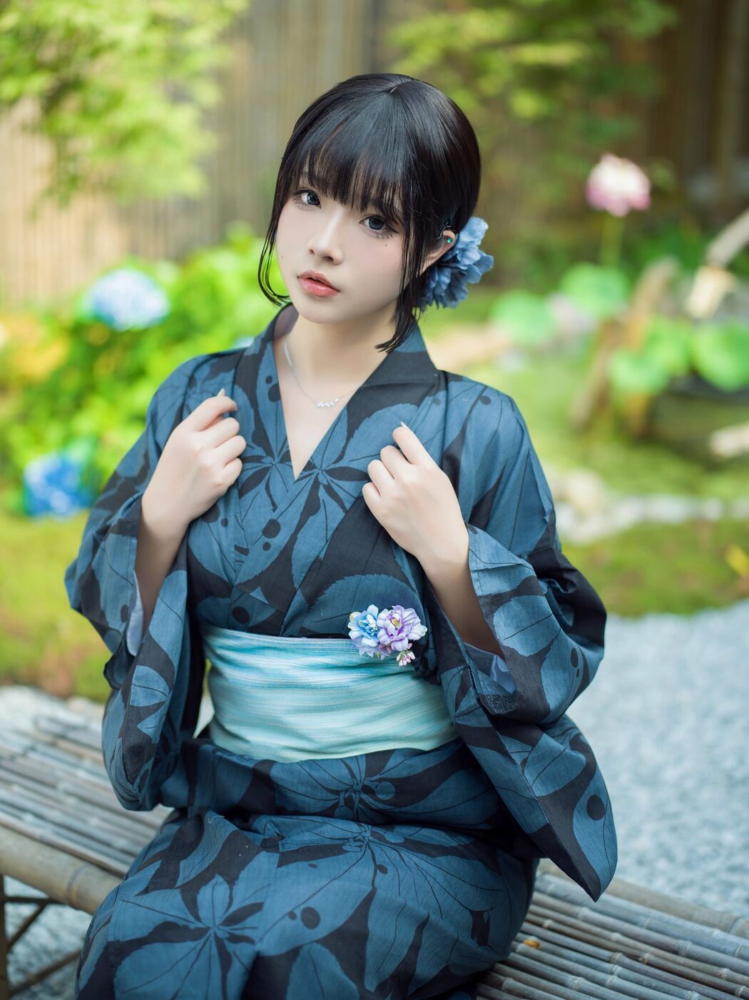 Coser@yuuhui玉汇 – 2024 Vol.01 庭院里的宠儿 A