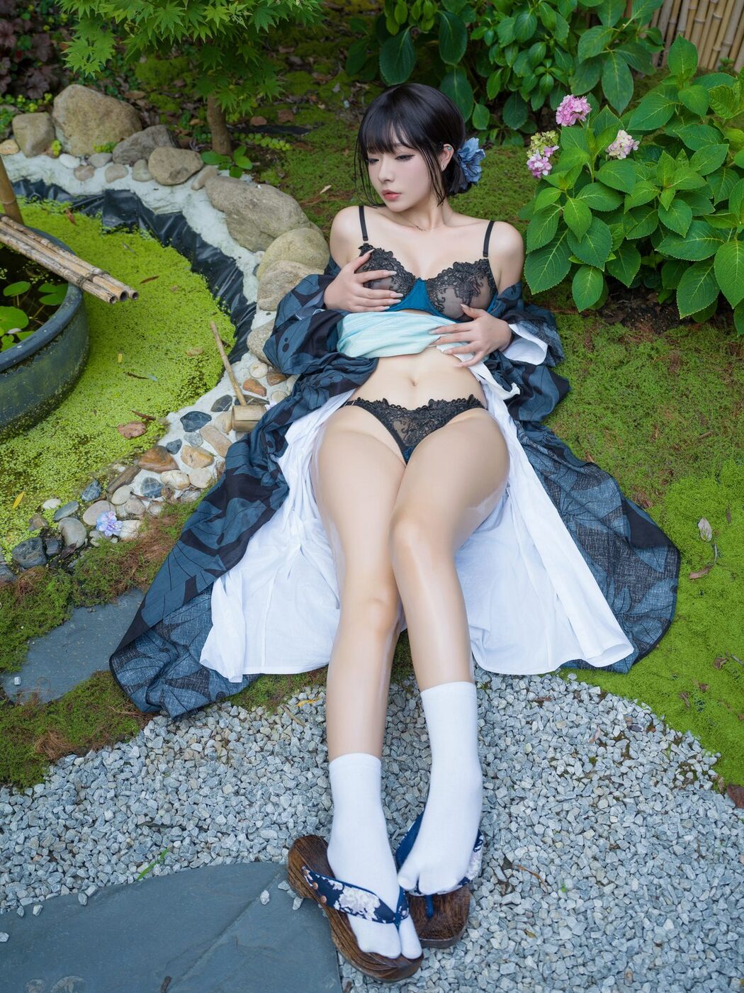 Coser@yuuhui玉汇 – 2024 Vol.01 庭院里的宠儿 B