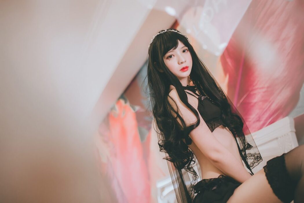 Coser@疯猫ss – 黑色小野猫