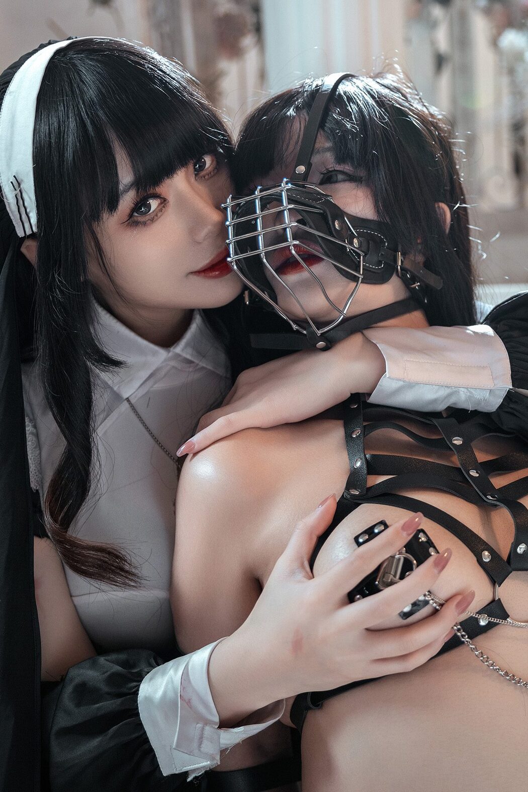 Coser@九言 – 修女与狗 Cover Photo