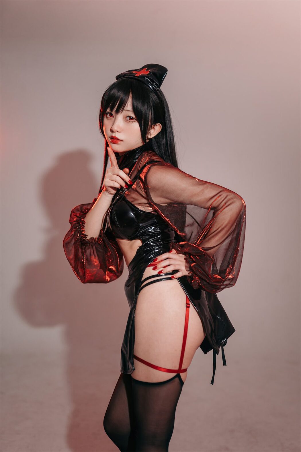 Coser@花铃 – 猩红护士