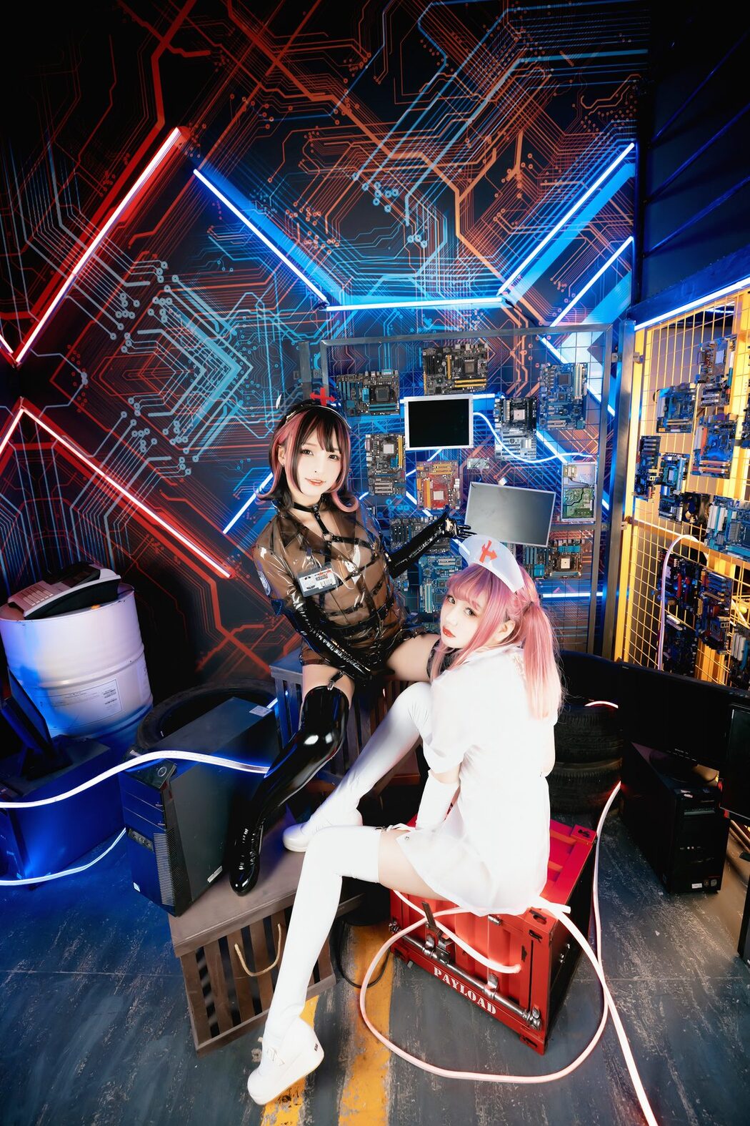 Coser@神楽坂真冬 Vol.057 绝对企画-透明黑白护士双人 無色哲学 A