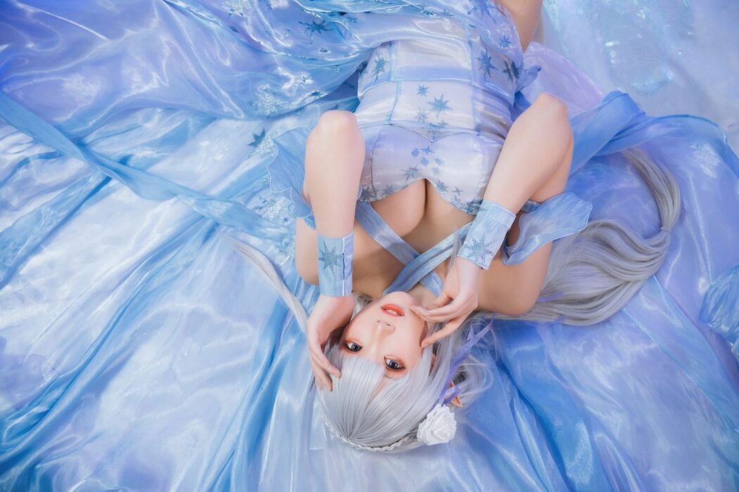 Coser@瓜希酱 – 爱蜜莉雅 水晶礼服