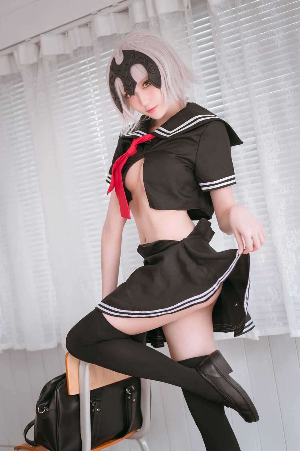 Coser@瓜希酱 – 黑贞德 校服