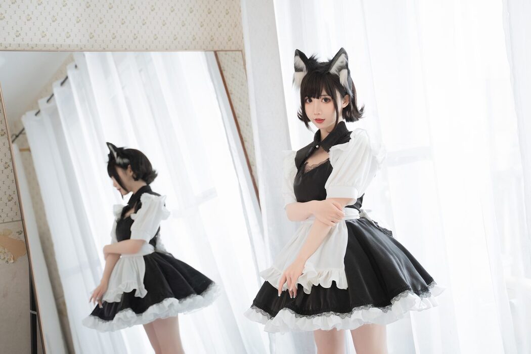 Coser@面饼仙儿 No.114 开胸女仆