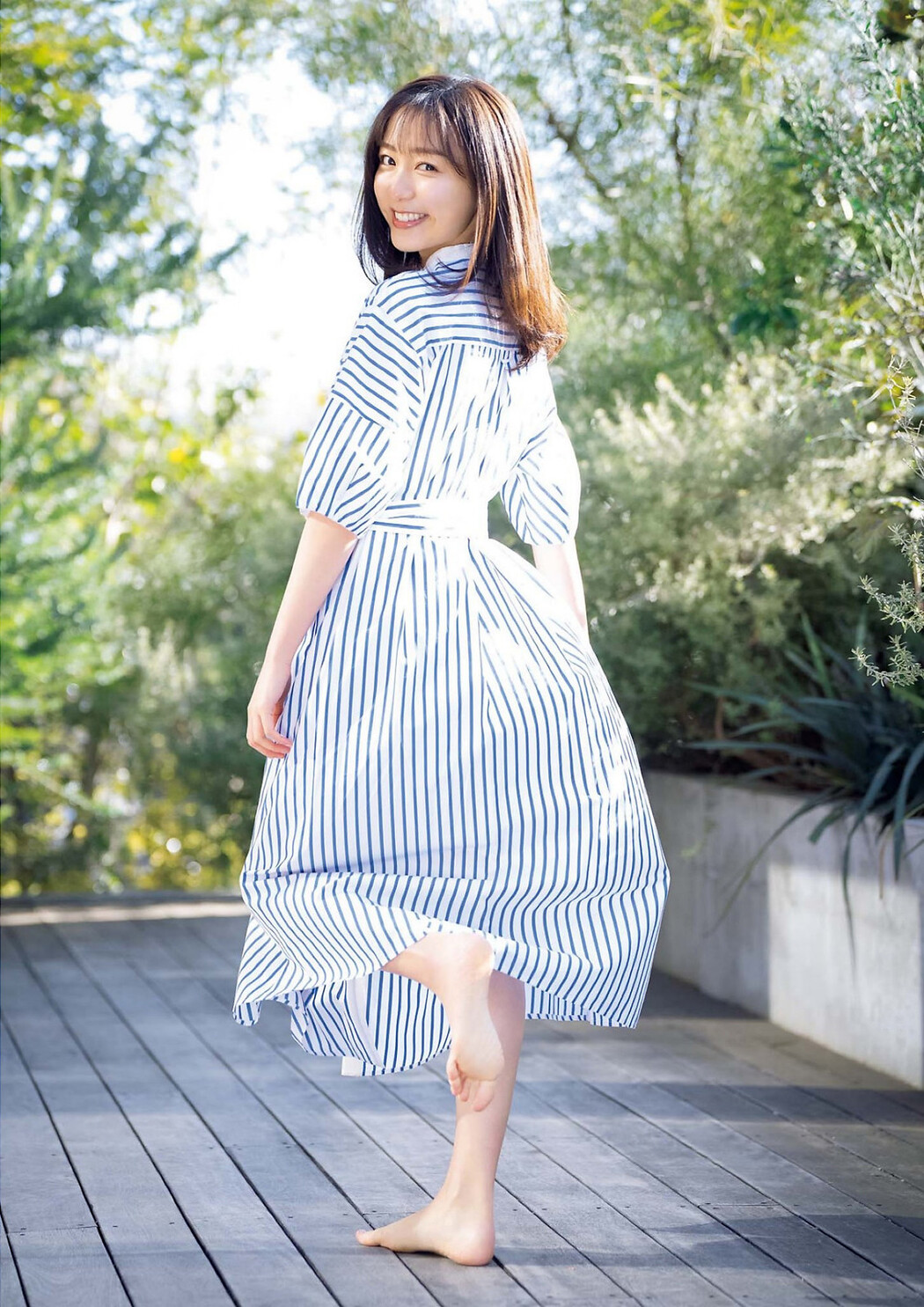 Minami Sakuma 佐久間みなみ, Big Comic Spirits 2023 No.16 (ビッグコミックスピリッツ 2023年16号)