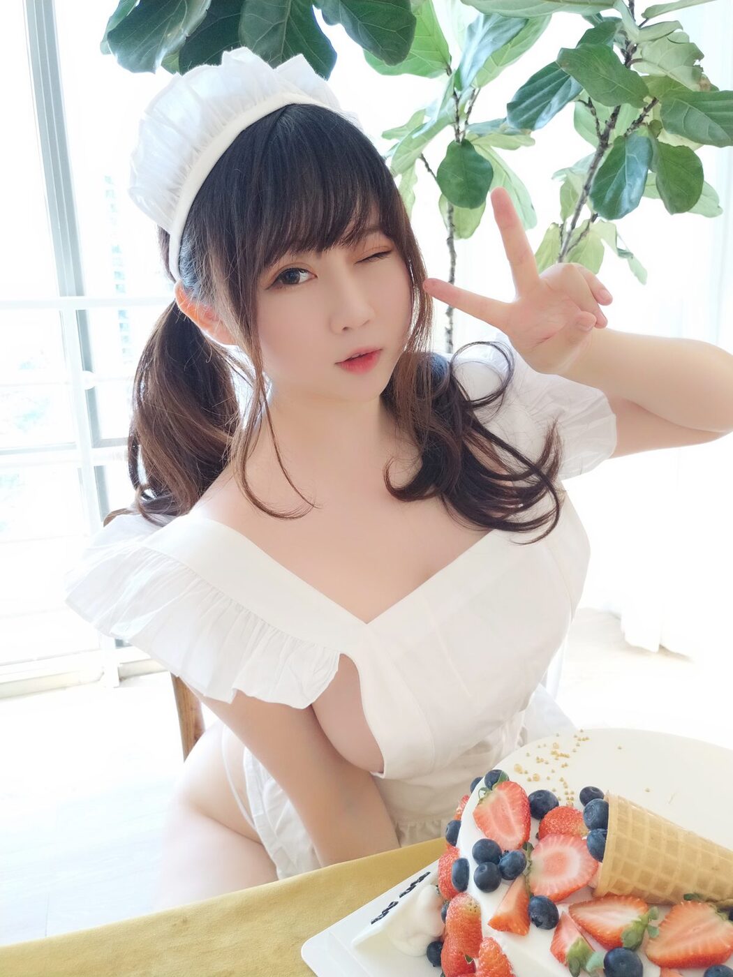 Coser@蜜桃少女是依酱呀 – 小厨娘