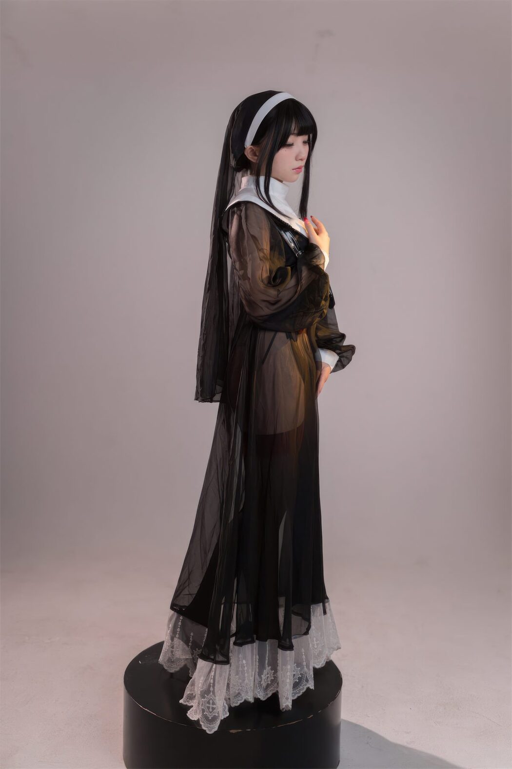 Coser@花铃 – 修女的忏悔室