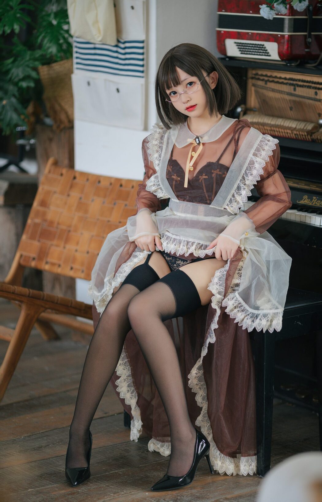 Coser@花铃 – 透明女仆