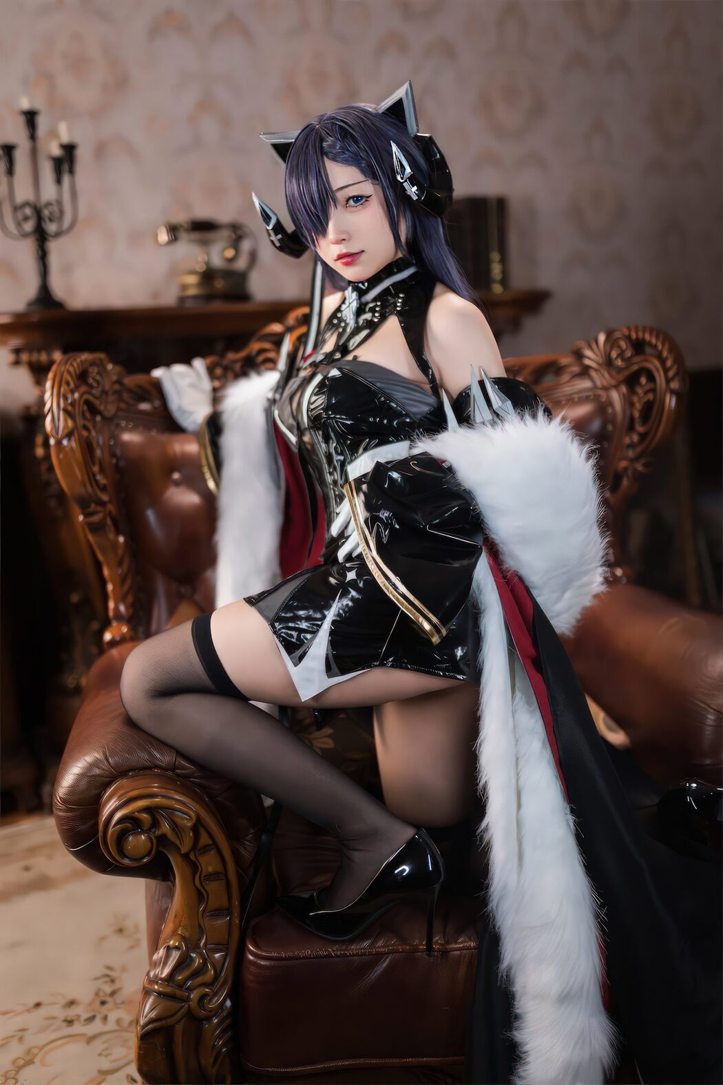 Coser@花铃 – 碧蓝航线-奥古斯特铁血猫猫