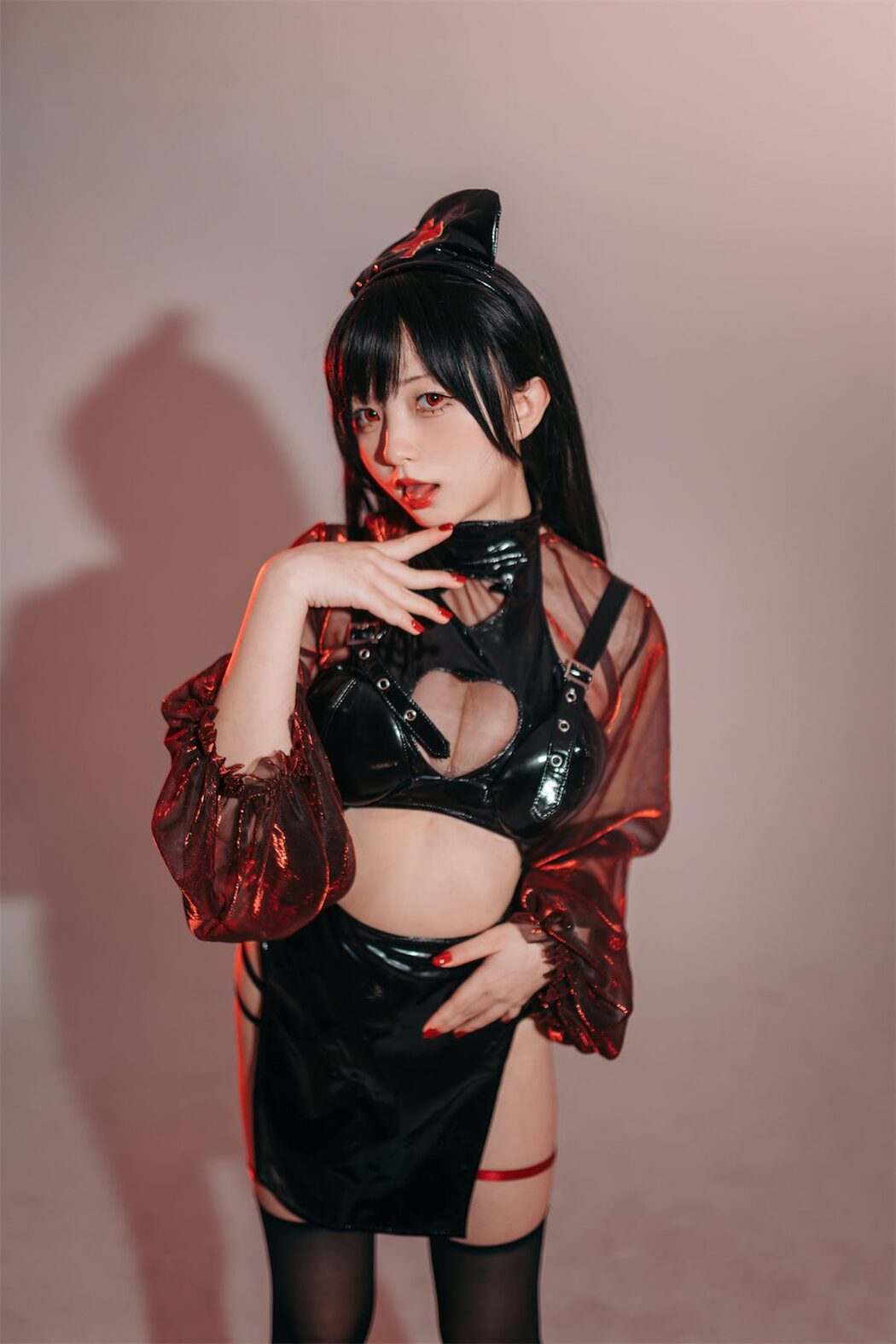 Coser@花铃 – 猩红护士