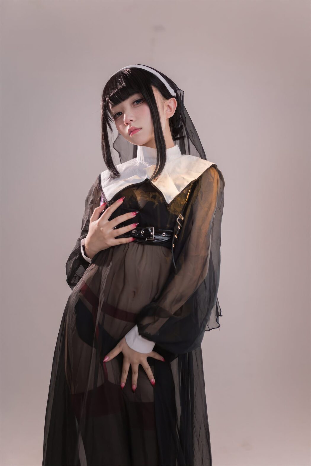 Coser@花铃 – 修女的忏悔室