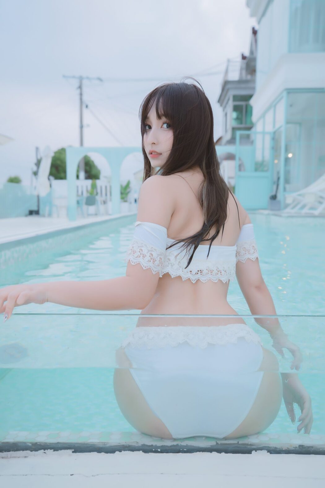 Coser@神楽坂真冬 Vol.058 绝对企画-夏日双人比基尼 笑颜水时计 B