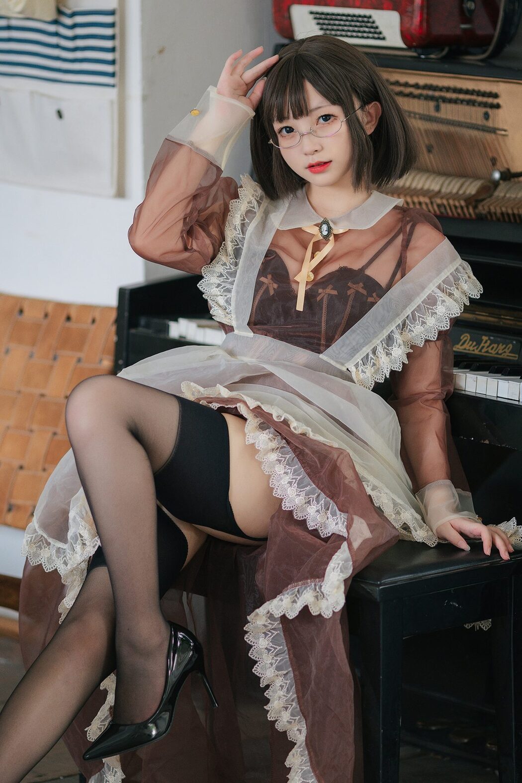 Coser@花铃 – 透明女仆 Cover Photo