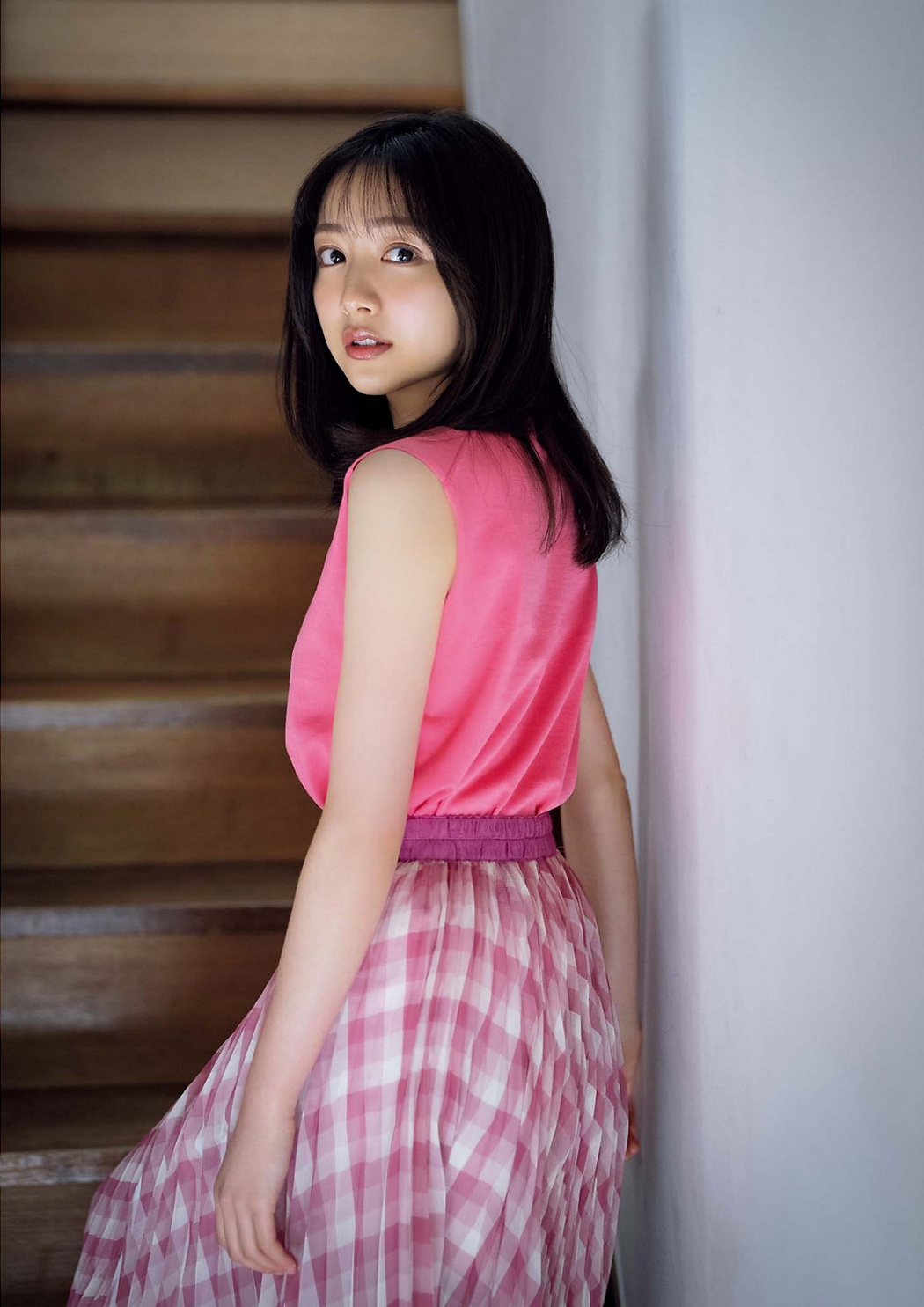 Minami Sakuma 佐久間みなみ, Big Comic Spirits 2023 No.16 (ビッグコミックスピリッツ 2023年16号)