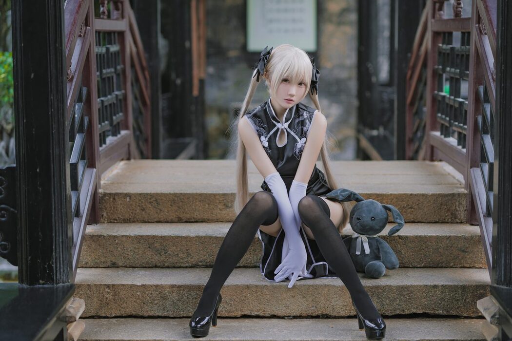 Coser@瓜希酱 – 穹妹旗袍