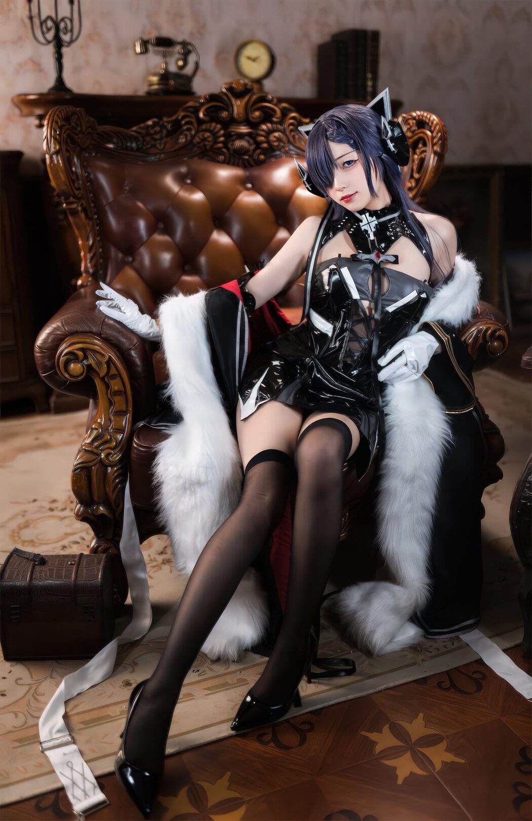 Coser@花铃 – 碧蓝航线-奥古斯特铁血猫猫