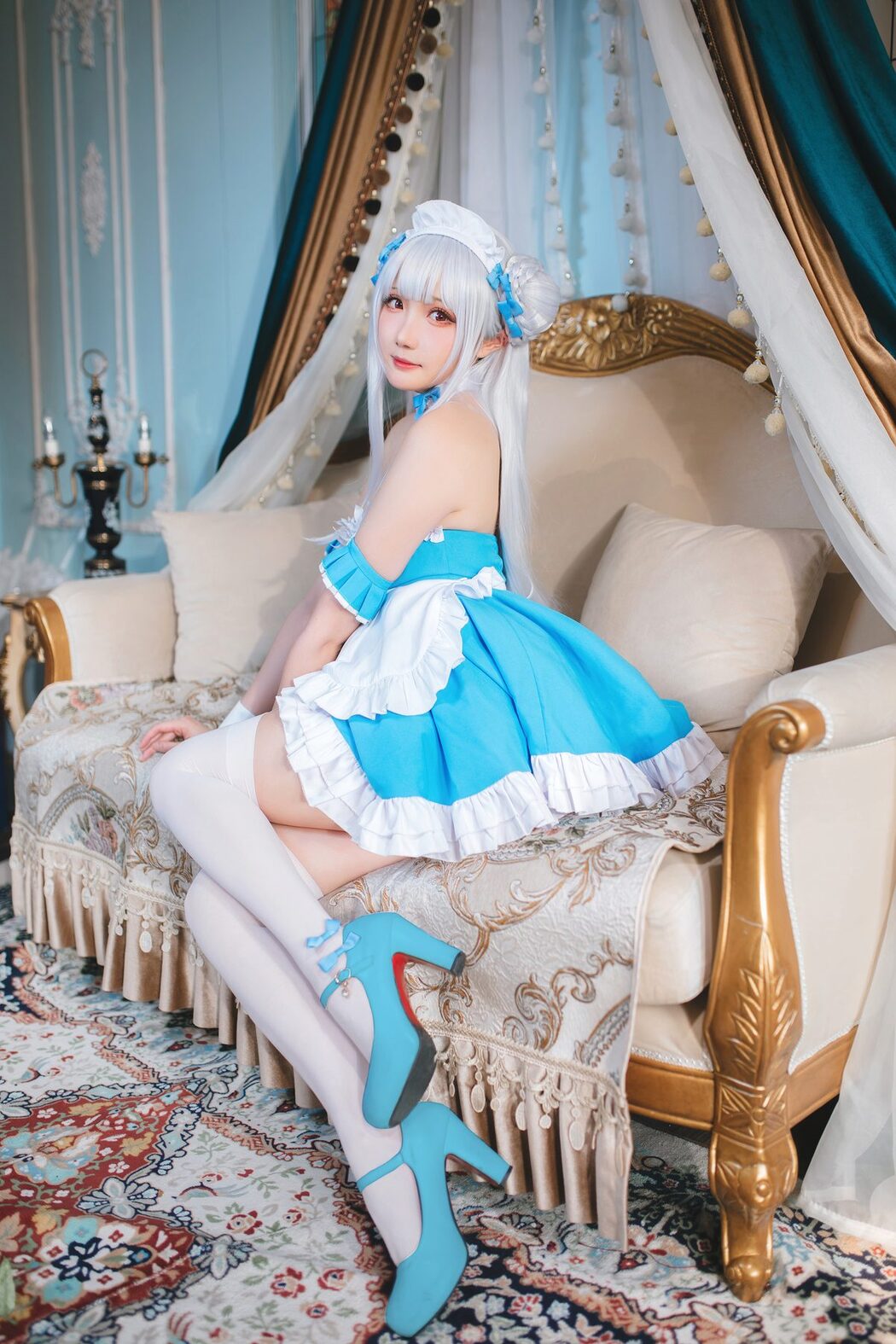 Coser@瓜希酱 – 碧蓝航线 小天鹅女仆