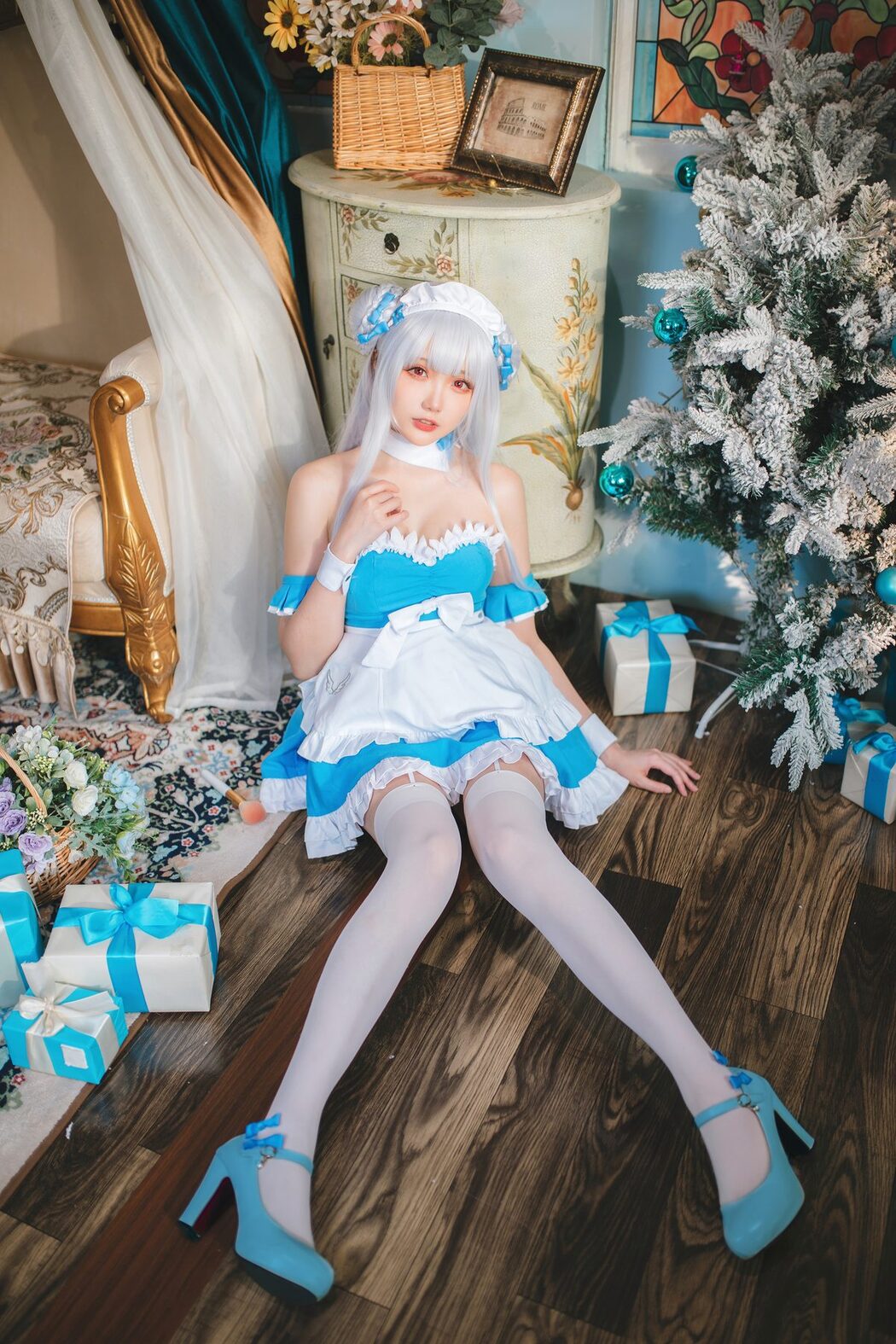 Coser@瓜希酱 – 碧蓝航线 小天鹅女仆