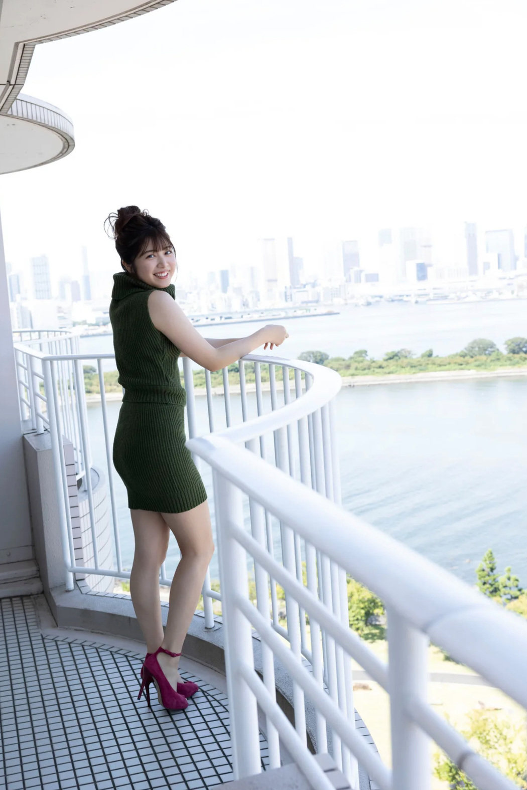 Rio Yoshida 吉田莉桜, ＦＲＩＤＡＹデジタル写真集 「祭りだ！完全未公開50カット」 Set.01 Cover Photo