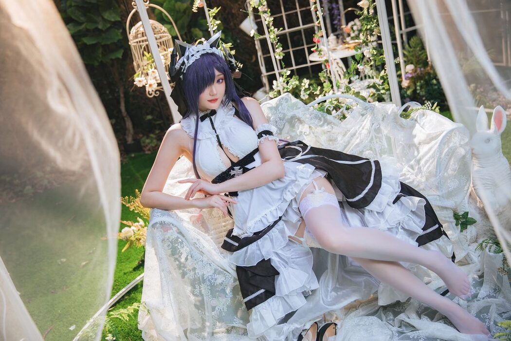 Coser@瓜希酱 – 碧蓝航线 奥古斯特女仆