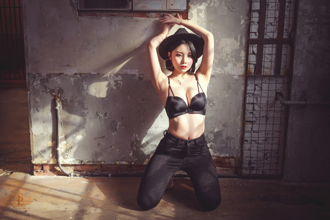 Yuna 유나, [SAINT Photolife] Wild Part.2 &ndash; Set.03