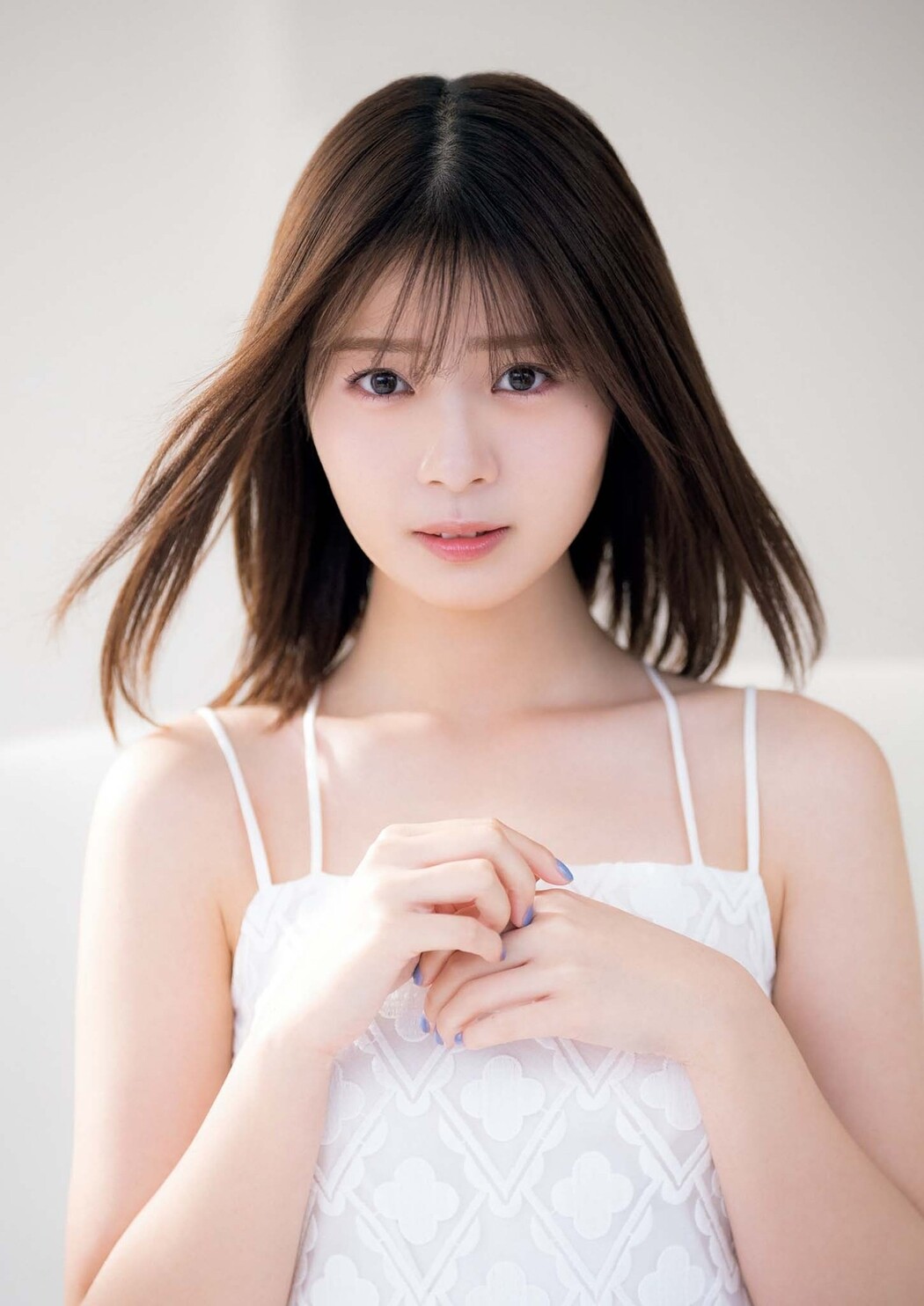 Yuna Hoshino 星乃夢奈, Big Comic Spirits 2023 No.17 (ビッグコミックスピリッツ 2023年17号)