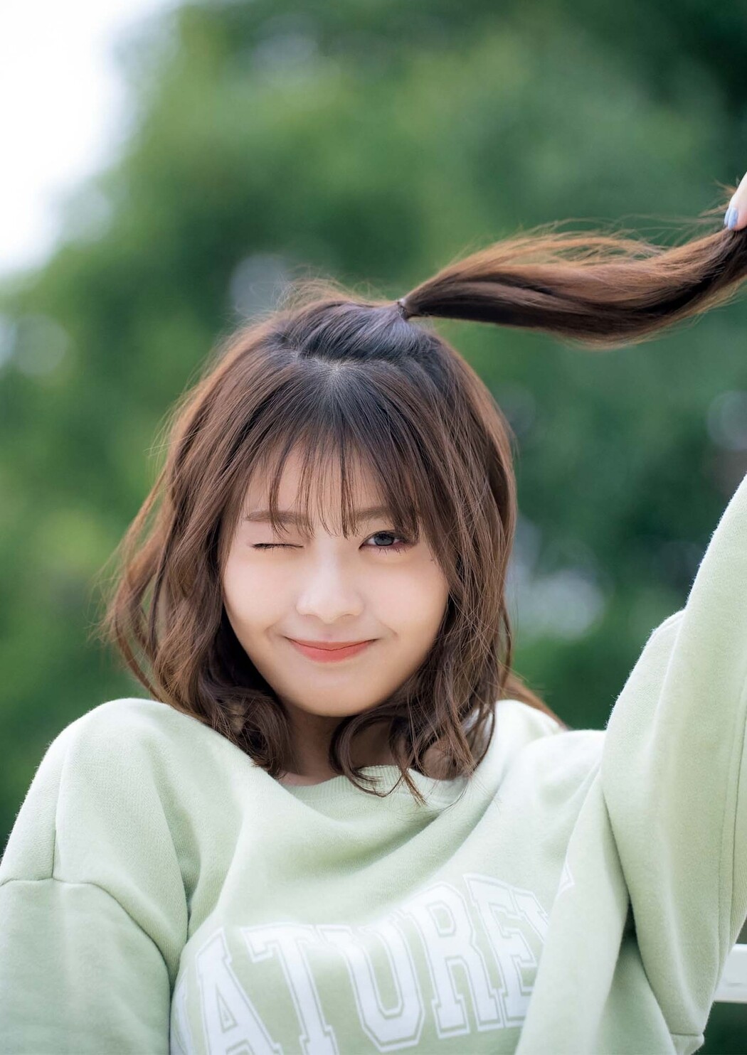 Yuna Hoshino 星乃夢奈, Big Comic Spirits 2023 No.17 (ビッグコミックスピリッツ 2023年17号)