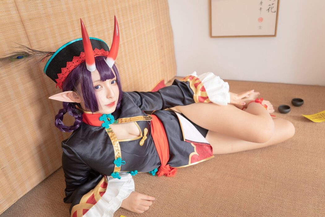 Coser@神楽坂真冬 Vol.061 绝对企画-酒吞cos 果実の酒気 A