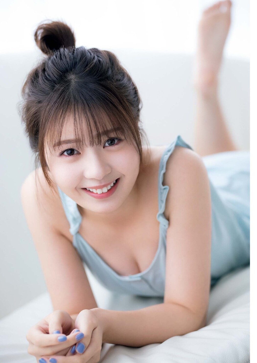 Yuna Hoshino 星乃夢奈, Big Comic Spirits 2023 No.17 (ビッグコミックスピリッツ 2023年17号)