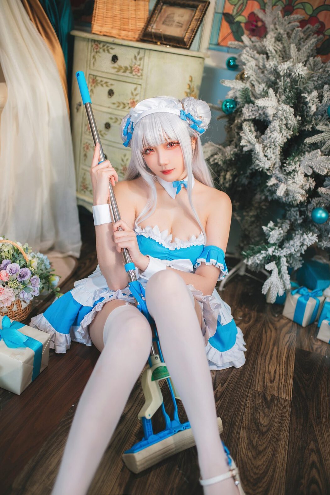 Coser@瓜希酱 – 碧蓝航线 小天鹅女仆