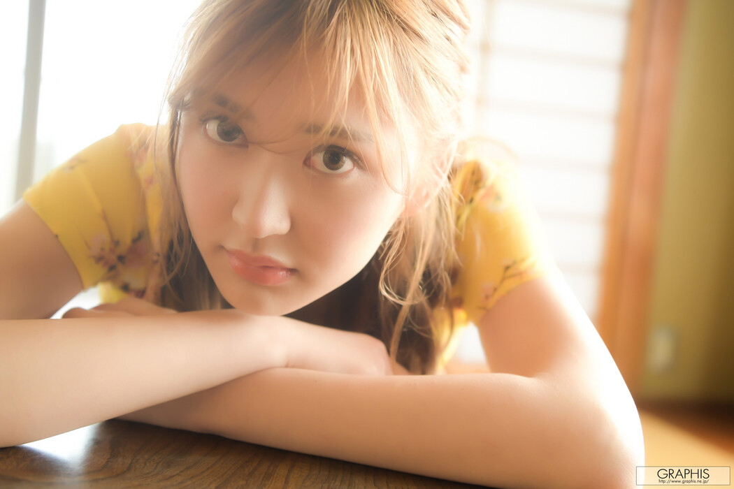 An Mitsumi 蜜美杏, [Graphis] Calender 每日一枚 2022.08