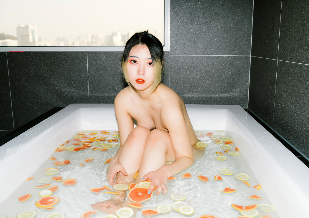 Dame 담, [Moon Night Snap] It Thickens Vol.2 – Set.02