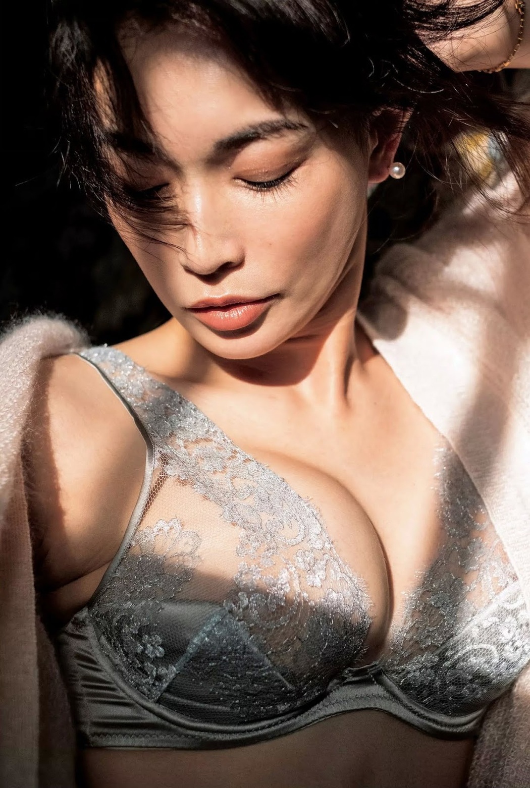 Kyōko Hasegawa 長谷川京子, FLASH 2019.12.03 (フラッシュ 2019年12月03日号)