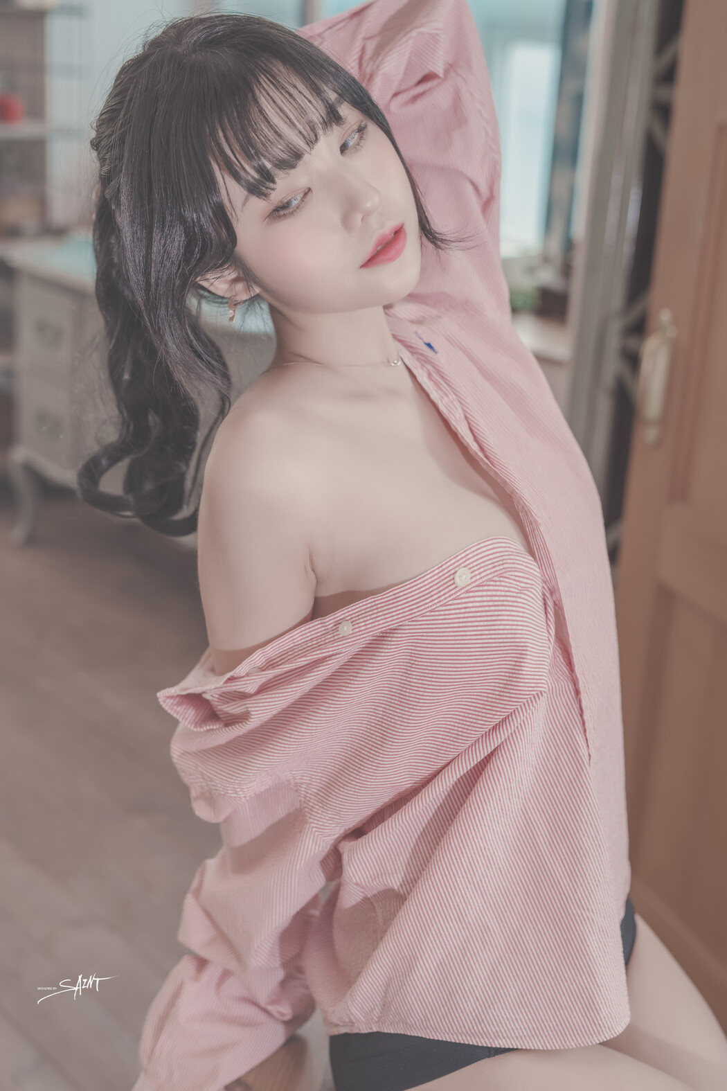 Yuna 유나, [SAINT Photolife] Love On Top Set.01