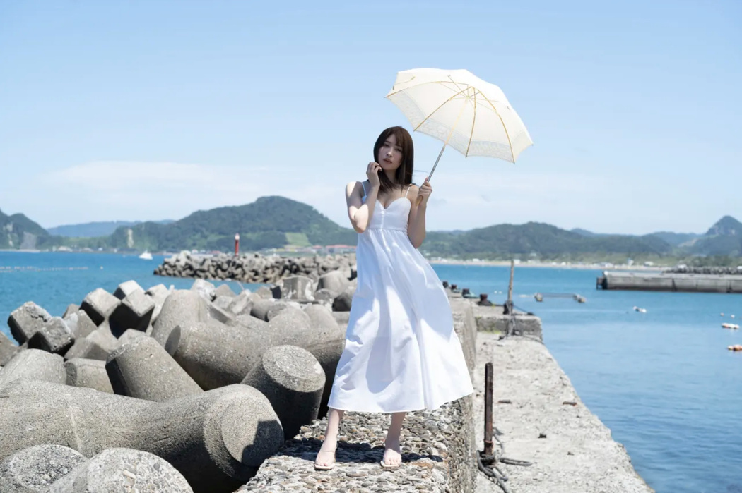 Risa Yukihira 雪平莉左, FRIDAYデジタル写真集 マンスリーガール016 「先行公開100カット」 Set.01
