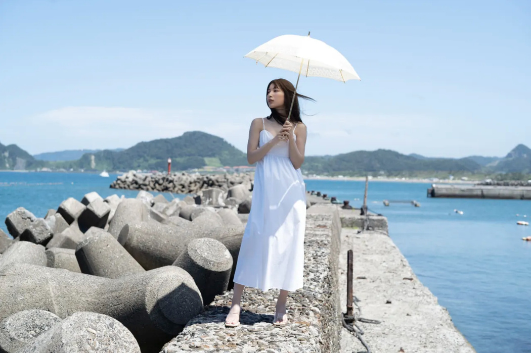 Risa Yukihira 雪平莉左, FRIDAYデジタル写真集 マンスリーガール016 「先行公開100カット」 Set.01