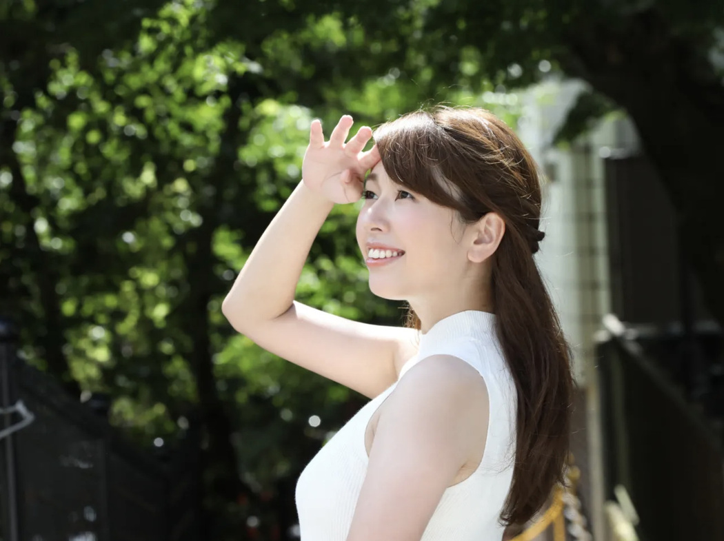 Kayo Sugimoto 杉本佳代, ＦＲＩＤＡＹデジタル写真集 「東海No.1巨乳キャスター Ｇカップ乳初ヌード」 Set.02