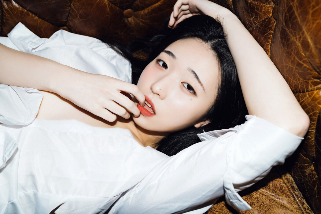 Yeon Woo 연우, [Moon Night Snap] Last Night Vol.2 – Set.01