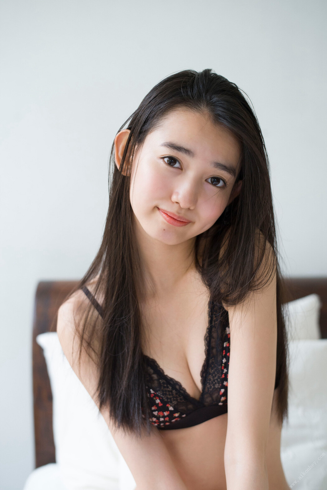Rena Kuroki 黒木麗奈, FLASHデジタル写真集 「お嬢様ゴルファーの秘密」 Set.03