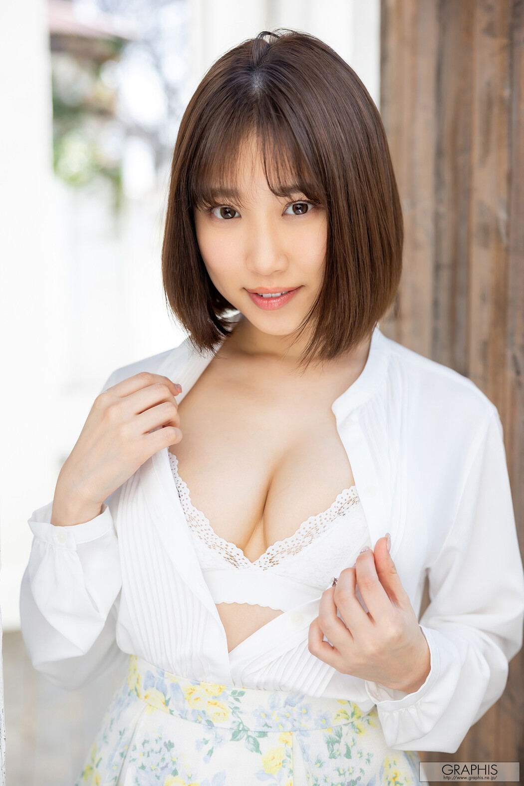 Yuuri Adachi 安達夕莉, [Graphis] Gals 「Full Of Energy!」 Vol.01