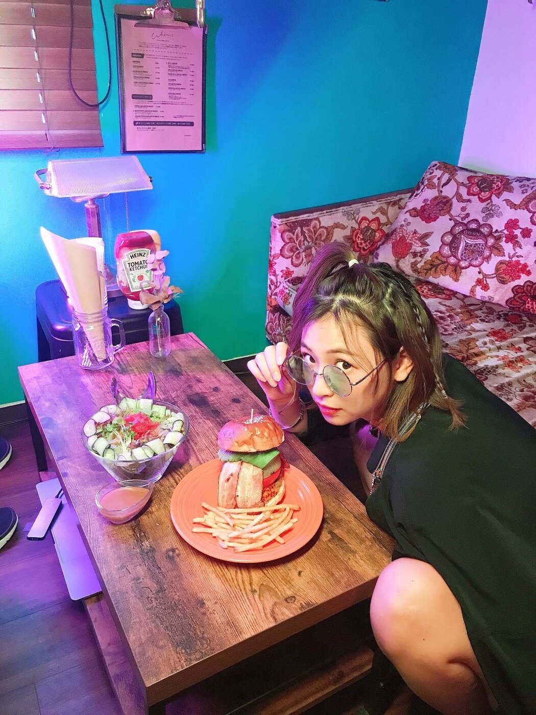 Ayaka Sayama 佐山彩香, Shukan Jitsuwa 2020.01.02 (週刊実話 2020年1月2日号)