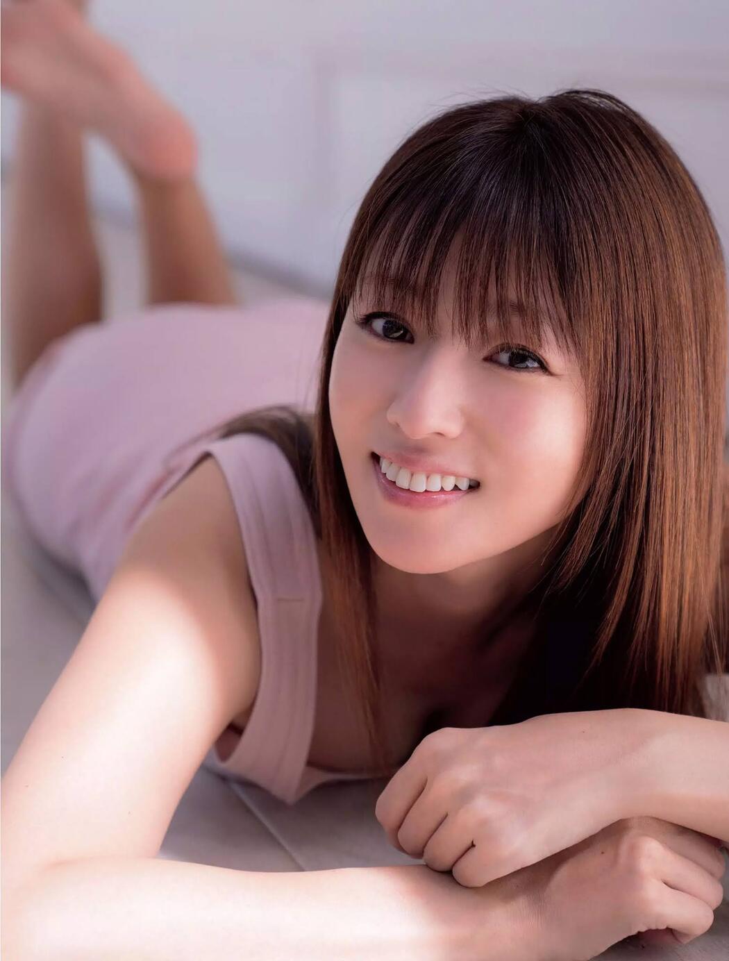 Kyoko Fukada 深田恭子, FLASH 2020.11.10 (フラッシュ 2020年11月10日号)